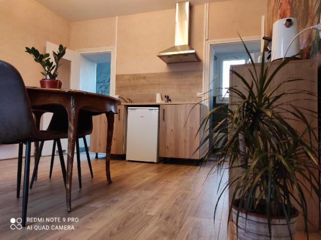 L'étoile Et Le Merveilleux 2 Spa Appartement *