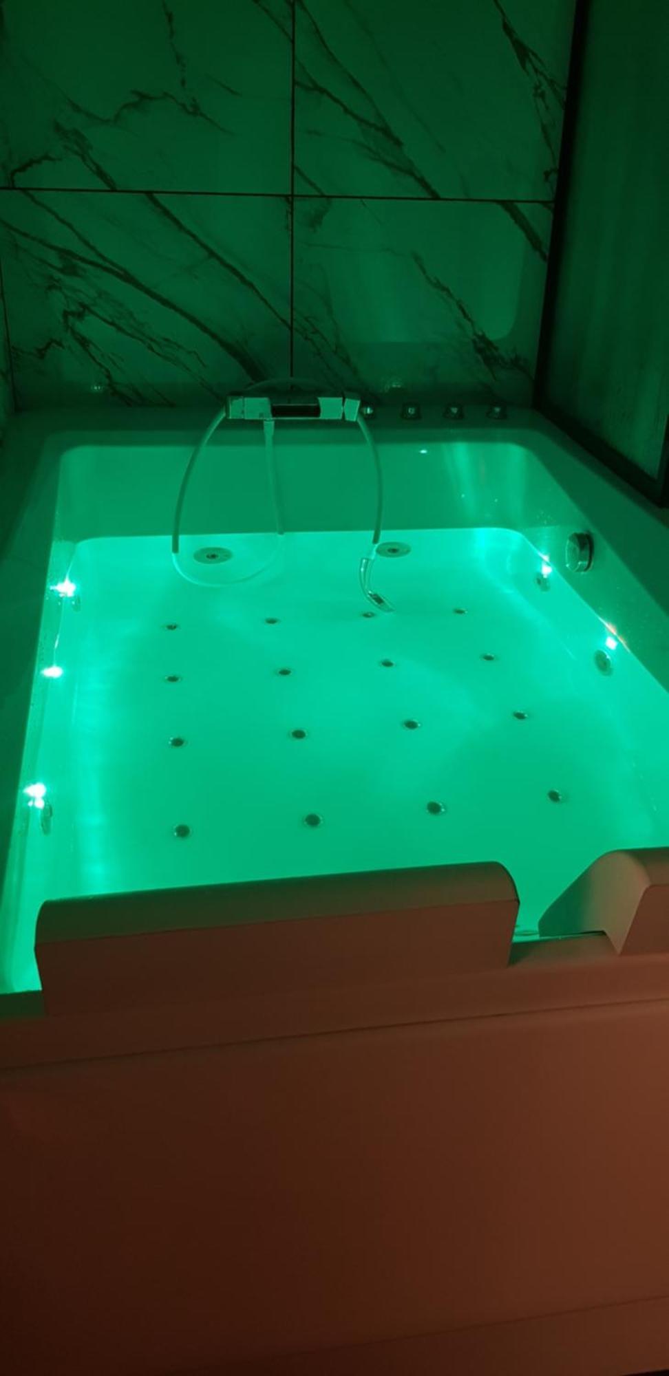 L'étoile Et Le Merveilleux 2 Spa Appartement *
